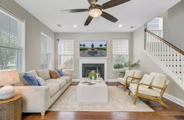 Summerville, SC 29483,102 Green Grass Rd