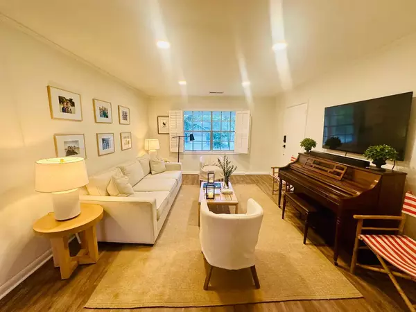 Mount Pleasant, SC 29464,936 Lansing Dr #D