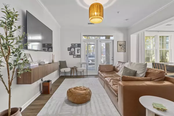 Charleston, SC 29492,130 River Landing Dr #5102