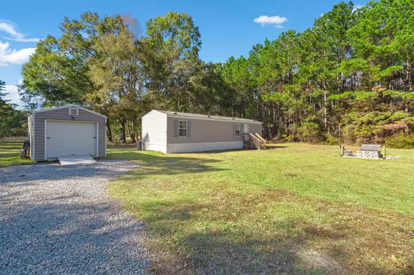 Cross, SC 29436,602 Murphy Bay Dr