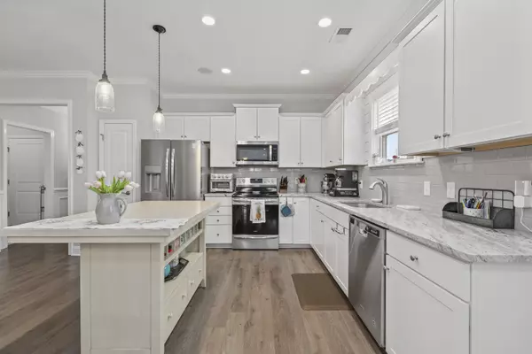 Summerville, SC 29486,177 Hayworth Rd