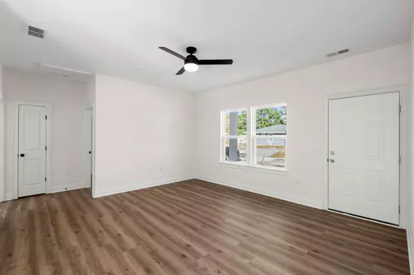 Hanahan, SC 29410,6035 Tampa St