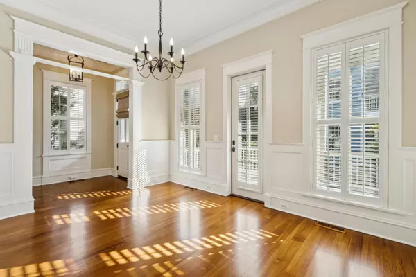 Mount Pleasant, SC 29464,66 Sanibel St