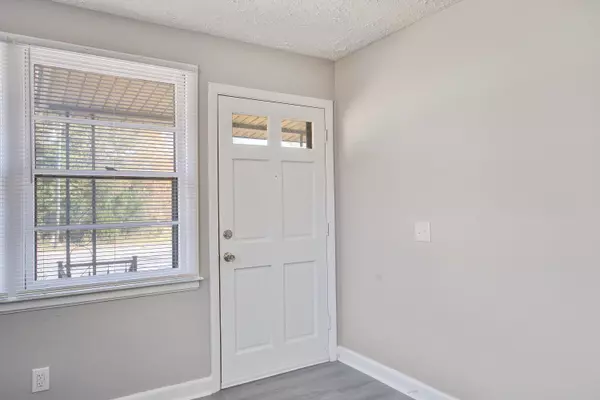 Bowman, SC 29018,7510 Charleston Hwy