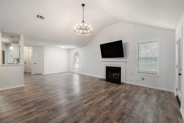 Charleston, SC 29412,1167 Landsdowne Dr