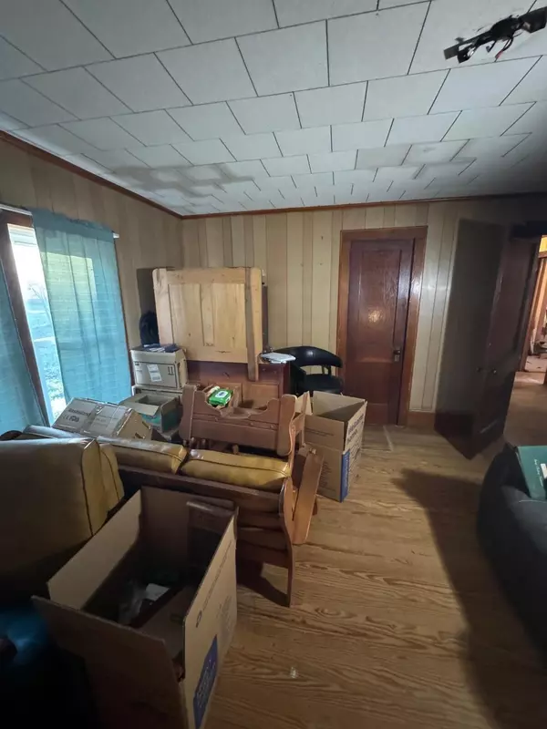 Harleyville, SC 29448,107 West St