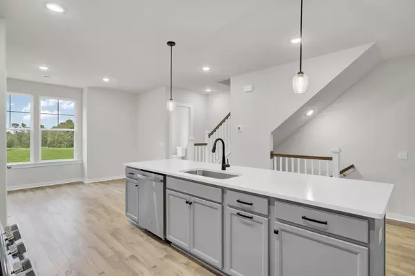 Johns Island, SC 29455,447 Caledon Ct