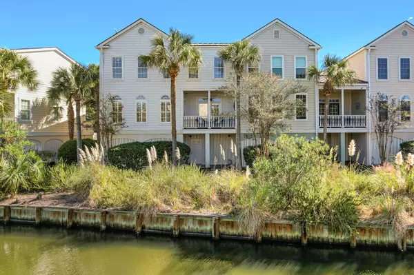 Seabrook Island, SC 29455,2433 Racquet Club Dr