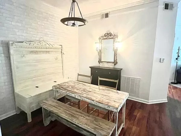 Mount Pleasant, SC 29466,1300 Park West Blvd #620