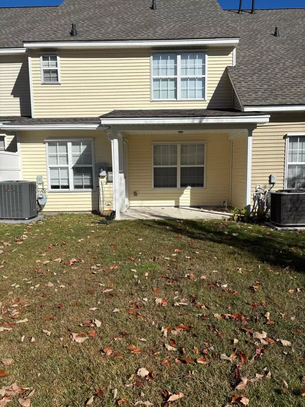 North Charleston, SC 29420,5220 Fernland Way