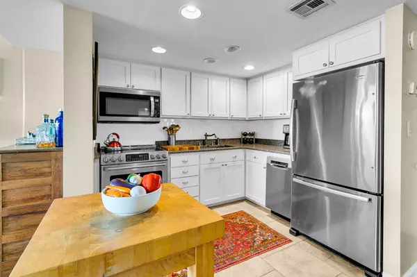 Charleston, SC 29401,14 Lockwood Dr #12-A,G,H