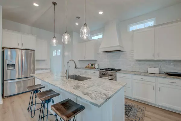 Summerville, SC 29485,648 Water Lily Trl