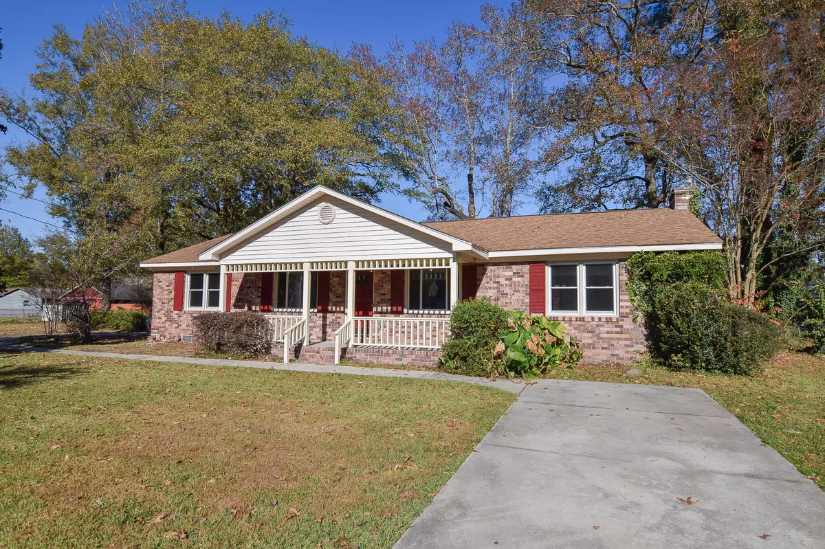 Moncks Corner, SC 29461,1133 Langdoc St