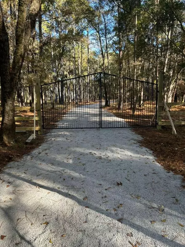 Johns Island, SC 29455,1451 Ravens Bluff Rd