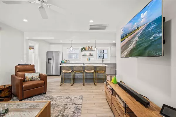 Charleston, SC 29407,1583 W Robinhood Dr