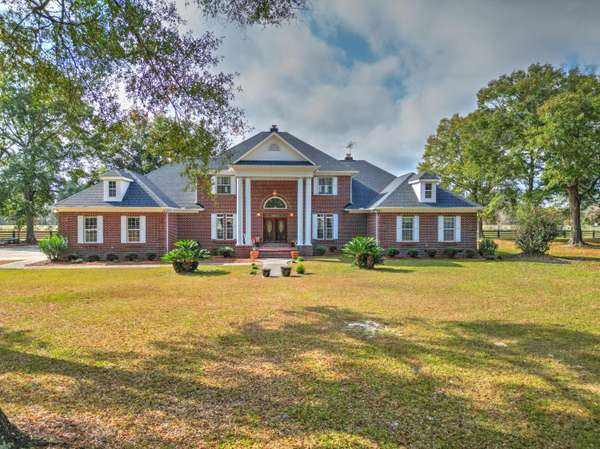 2257 Mt Carmel Rd, Walterboro, SC 29488