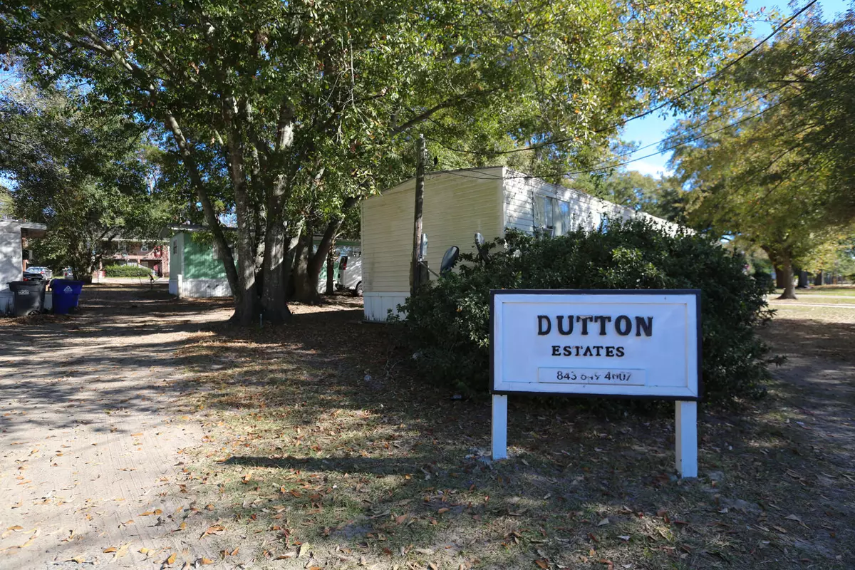 North Charleston, SC 29406,5464 Dutton Ave