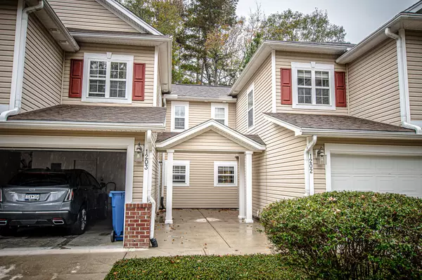 North Charleston, SC 29420,5150 Trump St #1202