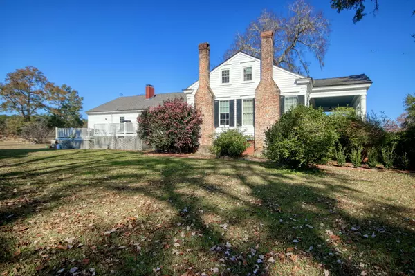 Hemingway, SC 29554,10463 County Line Rd