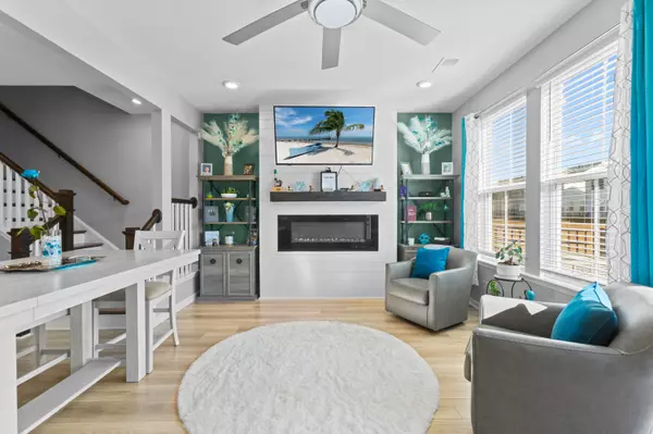 524 Trotters Ln, Moncks Corner, SC 29461