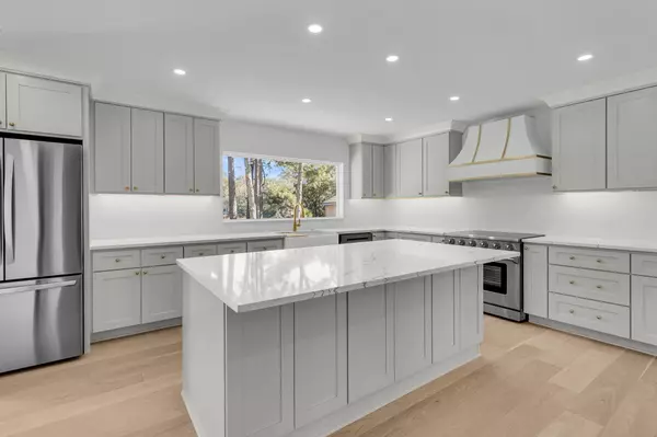 Charleston, SC 29407,58 Indigo Point Dr