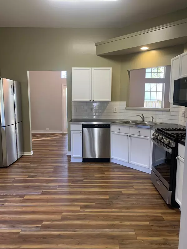 Summerville, SC 29483,100 Salinas Ct