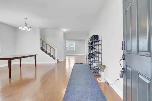 Goose Creek, SC 29445,509 Flycatcher Dr