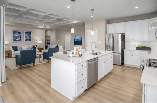 Ridgeville, SC 29472,1027 Thinleaf Ave