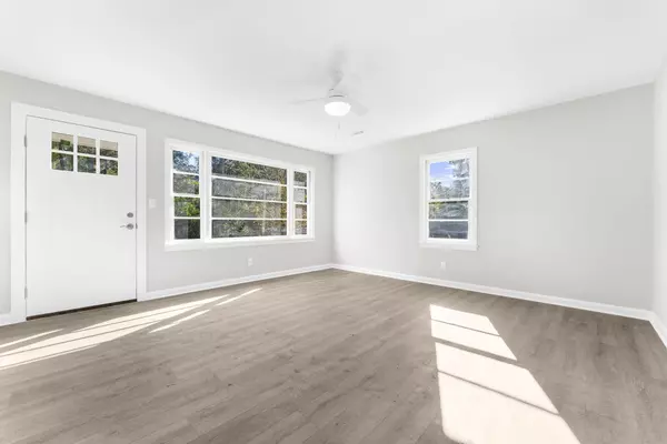 North Charleston, SC 29410,5719 Edison Ave