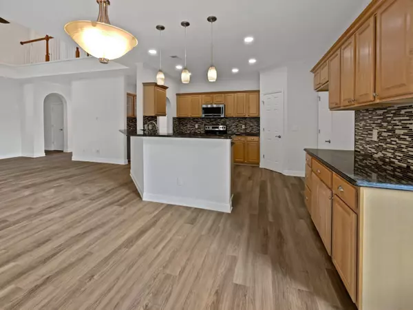 North Charleston, SC 29420,5402 Cattells