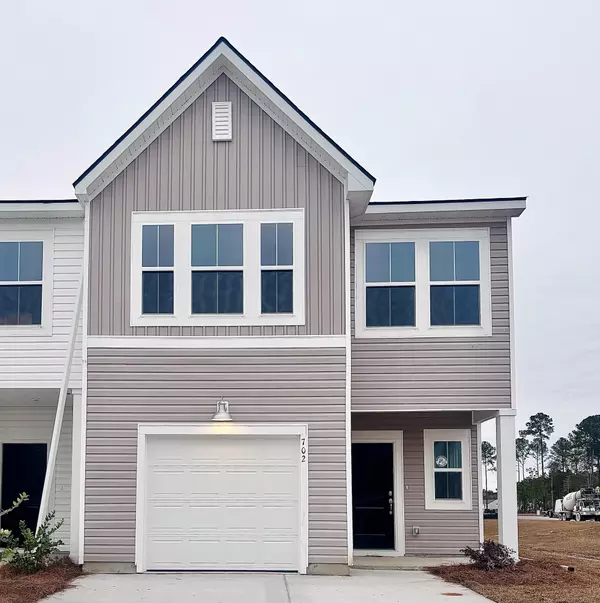 702 Ridgley Dr, Summerville, SC 29486