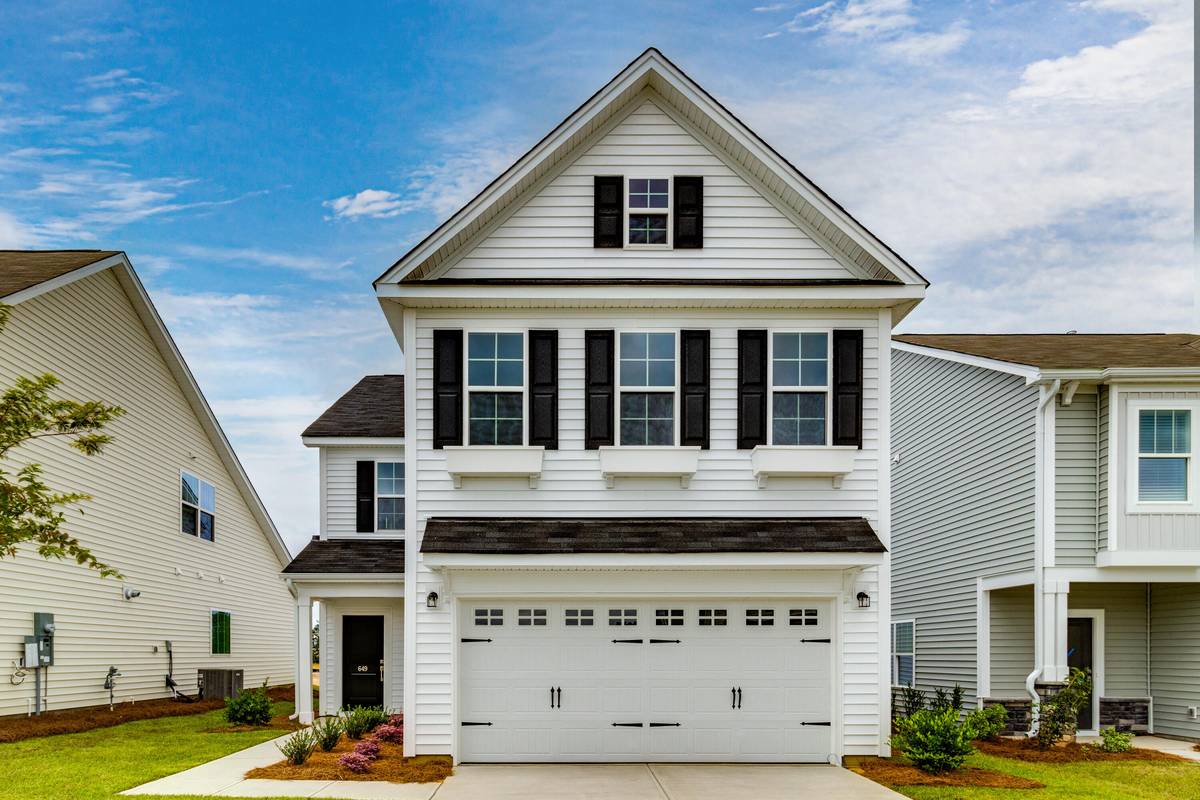 Summerville, SC 29483,213 O'Leary Cir