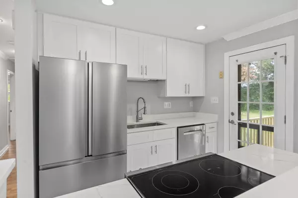 Charleston, SC 29412,1502 Westway Dr