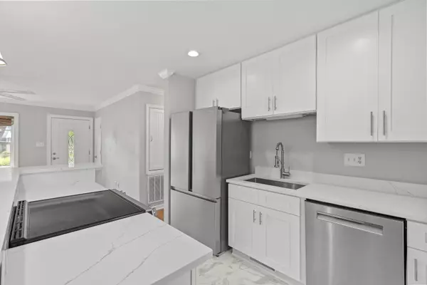 Charleston, SC 29412,1502 Westway Dr