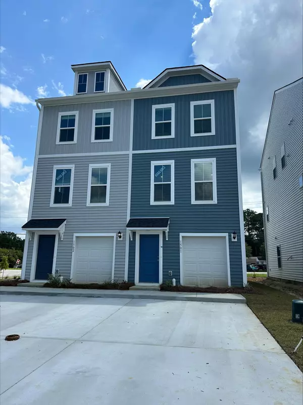 4633 Forest Hills Dr #1404, North Charleston, SC 29418