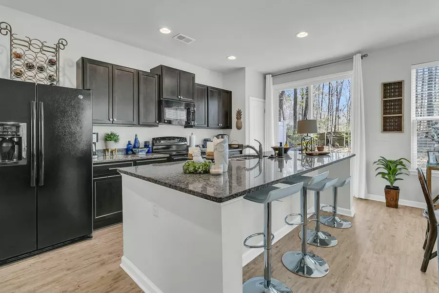 5000 Hay Bale Ct, Summerville, SC 29485