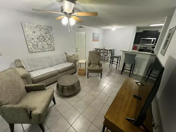 Mount Pleasant, SC 29466,2011 N Highway 17 #1600m