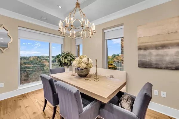 Mount Pleasant, SC 29464,155 Wingo Way Way #451