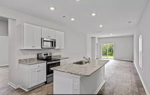 Summerville, SC 29486,366 Tiliwa St