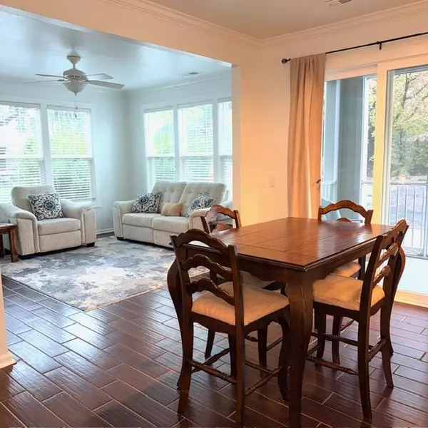 130 River Landing Drive Dr #10100, Charleston, SC 29492