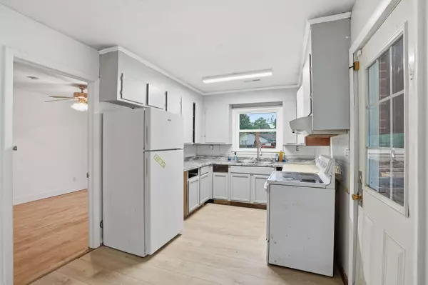 North Charleston, SC 29406,7031 Midland Dr