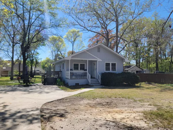 Ladson, SC 29456,3921 Ladson Rd