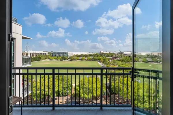 Charleston, SC 29401,5 Gadsdenboro St #501