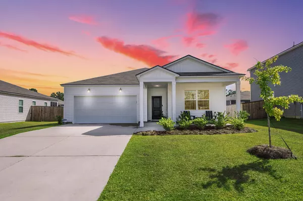 608 Fisher Ln, Summerville, SC 29486