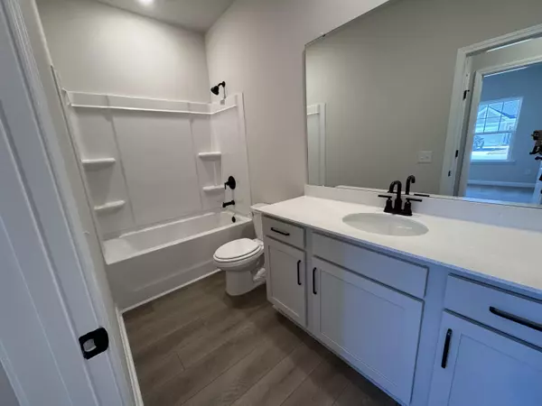 Summerville, SC 29486,946 Dusk Dr