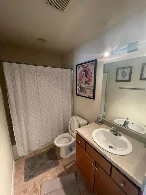 Mount Pleasant, SC 29464,276 Alexandra Dr #13