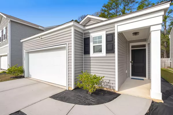 Summerville, SC 29486,120 Sweet Cherry Ln