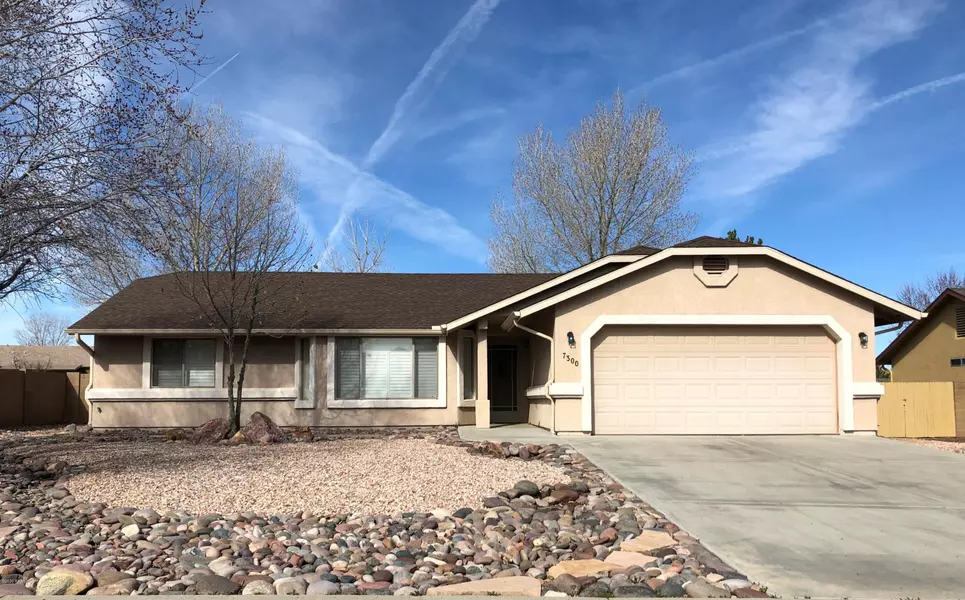 7300 N Summit View DR, Prescott Valley, AZ 86315