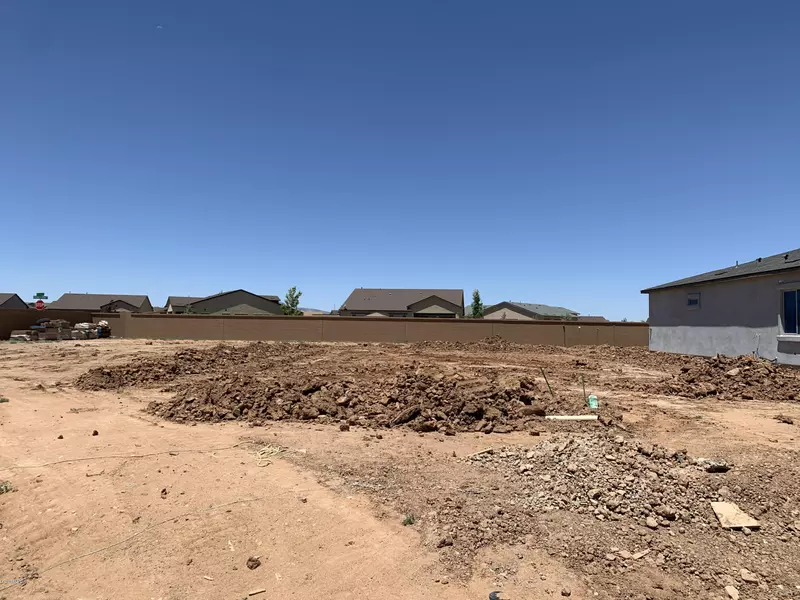 8622 N Sprouting Tree DR, Prescott Valley, AZ 86315