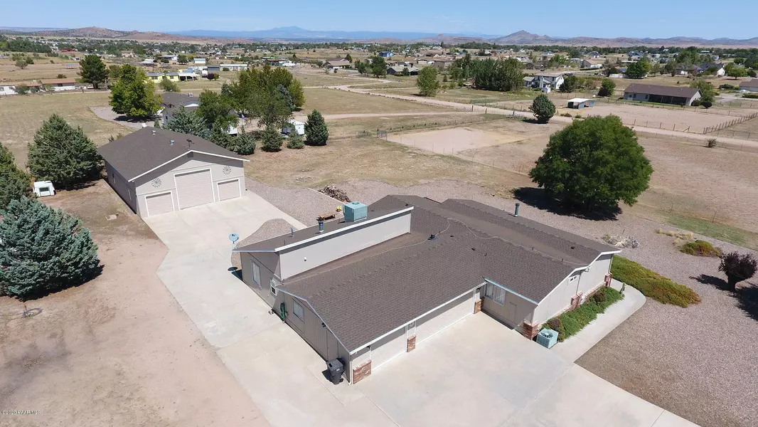 2420 N Parama LN, Chino Valley, AZ 86323